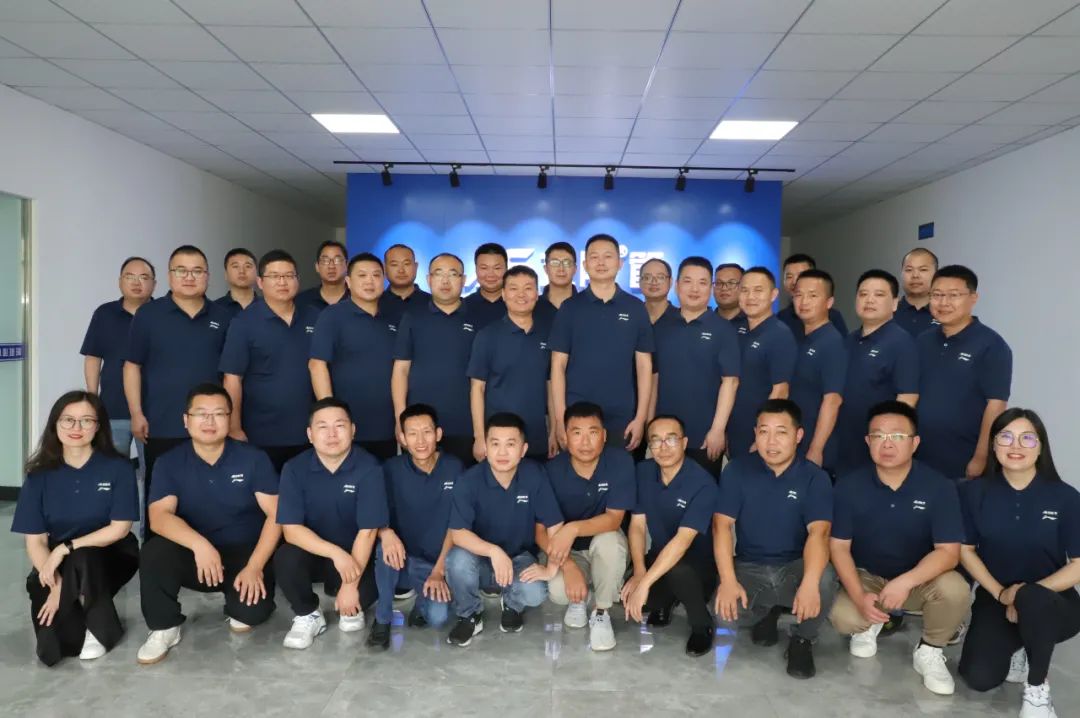 聚焦市場，渠道賦能 |《2023年龍勝管半年度總結會議》圓滿舉辦！