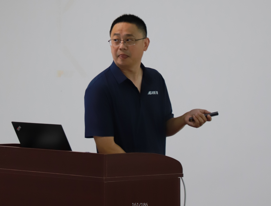 2024上半年度龍勝管全國(guó)銷售會(huì)議圓滿召開(kāi)| 解放思想，極速前進(jìn)！